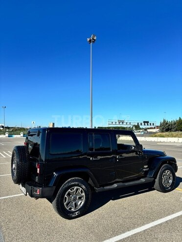 Jeep Wrangler-6