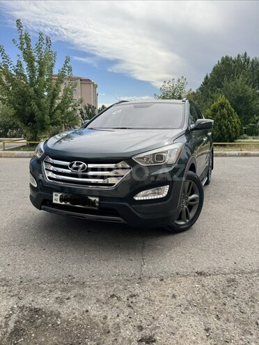 Hyundai Santa Fe-1