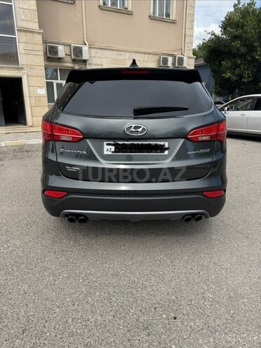 Hyundai Santa Fe-2