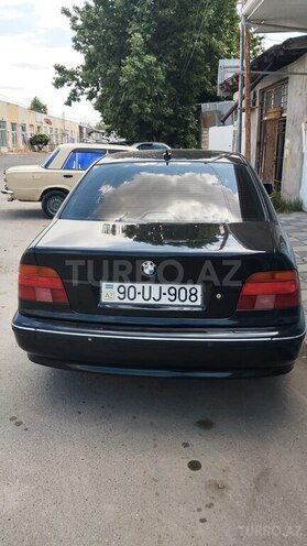 BMW 520-4