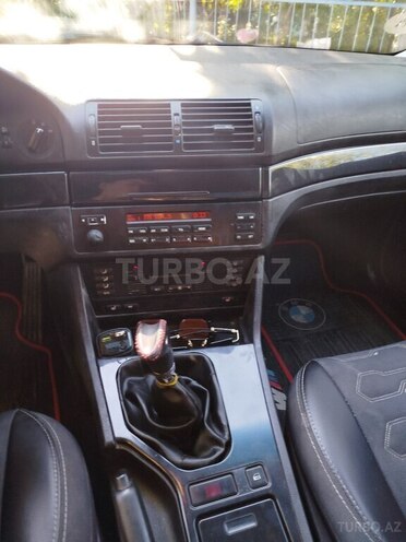 BMW 520-11