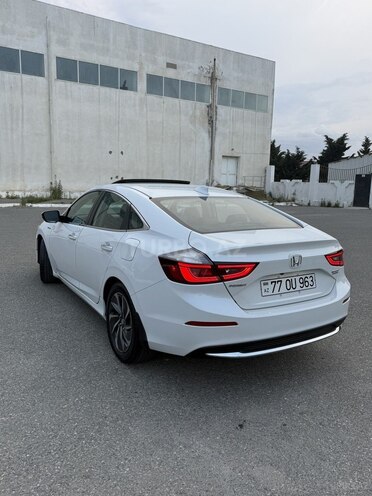 Honda Insight-9