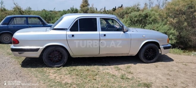 GAZ 3110 "Volga"-8