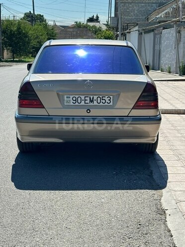 Mercedes C 200-7
