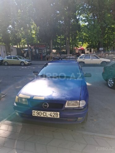 Opel Astra-1