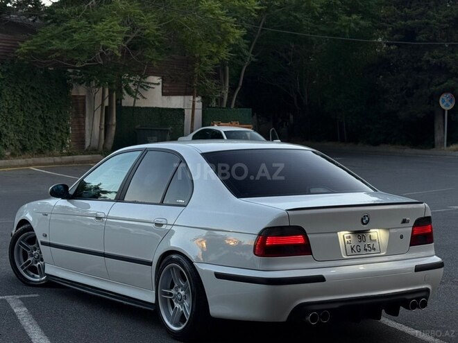 BMW 525-12