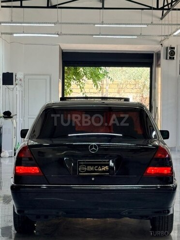 Mercedes C 230-12