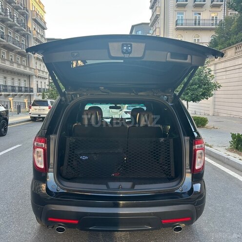 Ford Explorer-6