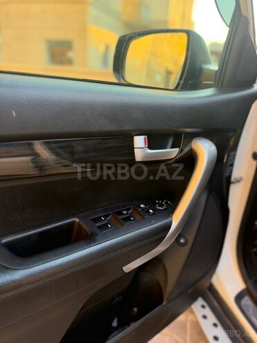 Kia Sorento-6