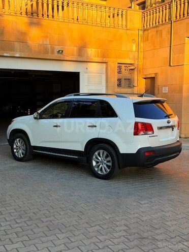 Kia Sorento-19