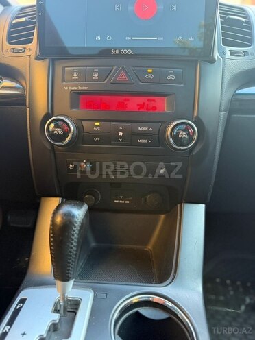 Kia Sorento-15