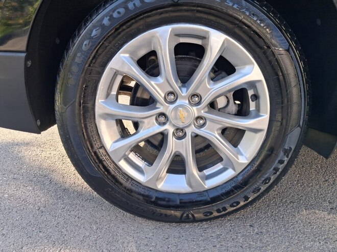 Chevrolet Equinox-2