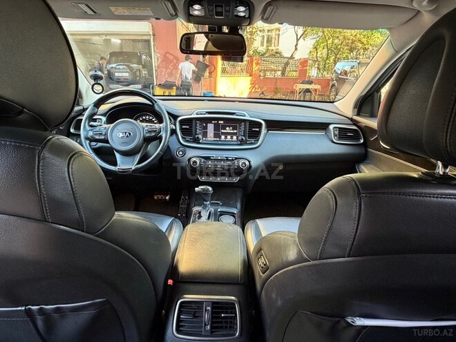Kia Sorento-6