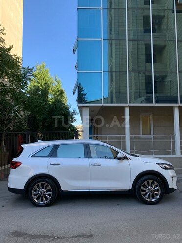 Kia Sorento-5