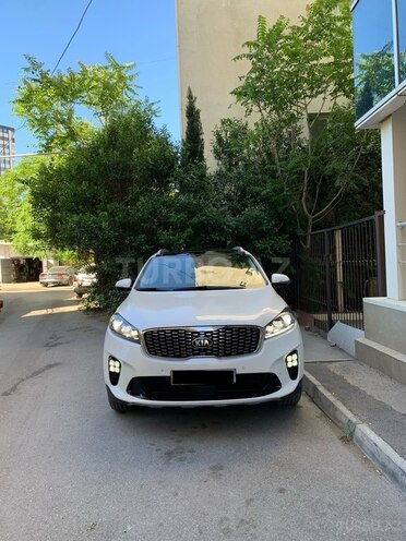 Kia Sorento-1
