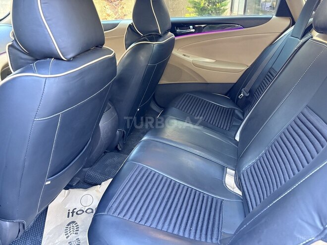 Hyundai Sonata-7