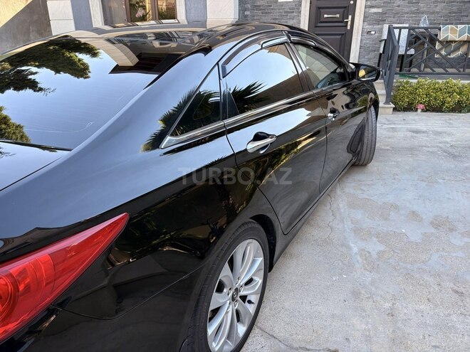 Hyundai Sonata-3