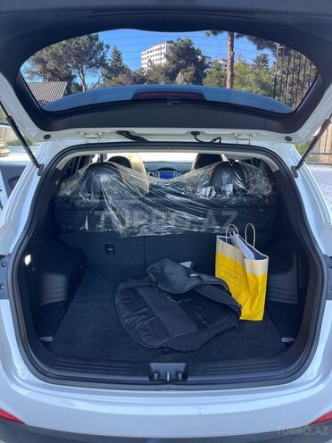 Hyundai Tucson-14