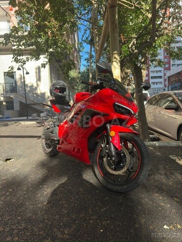 Ducati Panigale V4 S-1