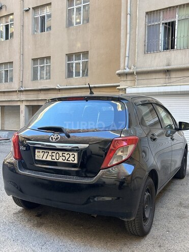 Toyota Vitz-2