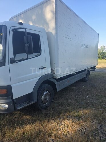 Mercedes Atego 815-4