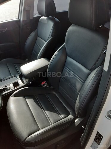 Kia Sorento-9