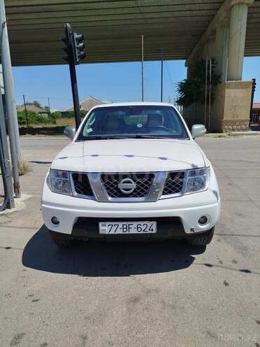 Nissan Navara-1