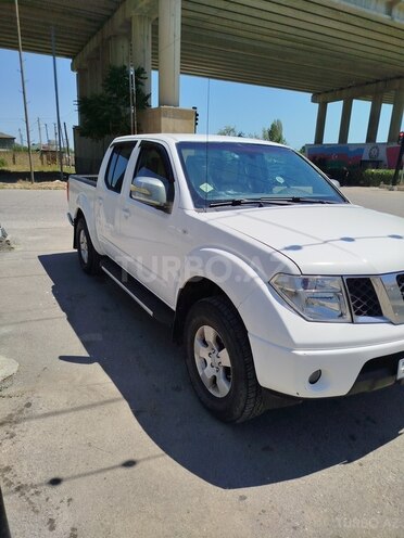 Nissan Navara-5