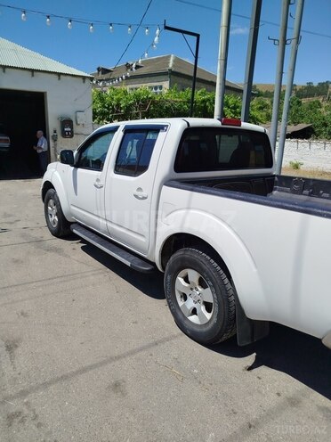 Nissan Navara-3
