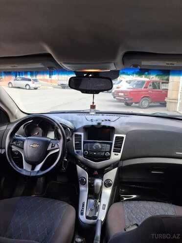 Chevrolet Cruze-5