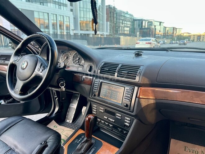 BMW 530-13