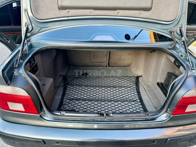 BMW 530-17