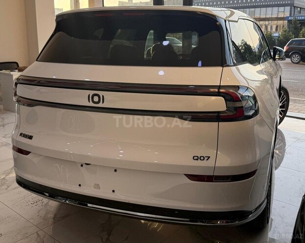 Changan Qiyuan Q07-4