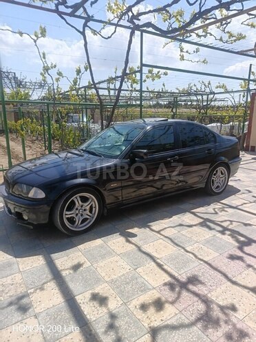 BMW 325-8