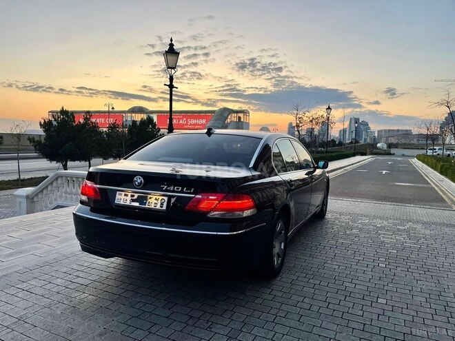 BMW 740-6
