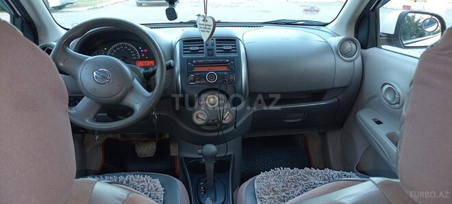 Nissan Sunny-7