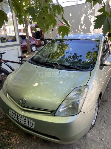 Toyota Prius-1