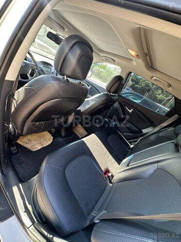 Hyundai ix35-6