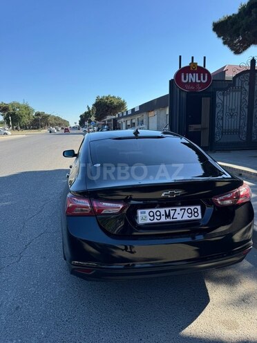 Chevrolet Malibu-5