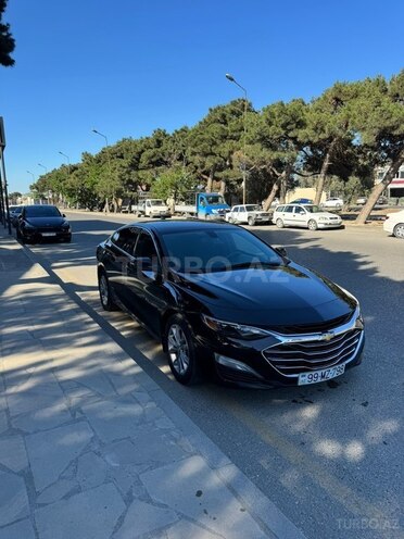 Chevrolet Malibu-8