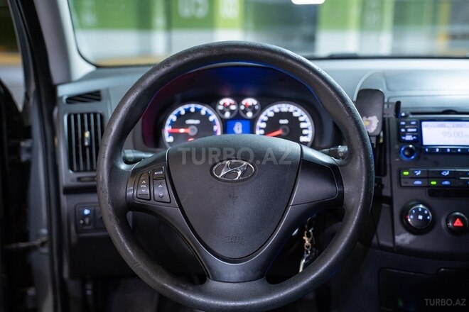 Hyundai i30-10