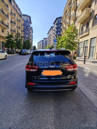 Kia Sorento-2