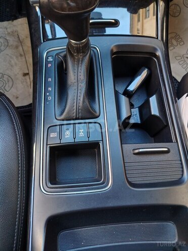 Kia Sorento-8