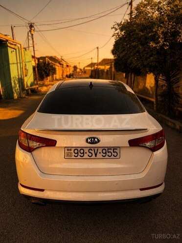 Kia Optima-2