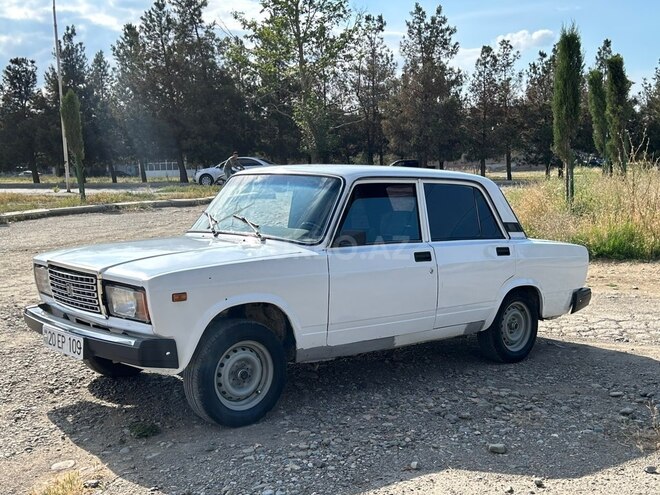 LADA (VAZ) 2107-3