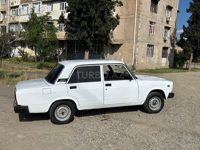 LADA (VAZ) 2107-7
