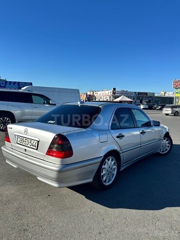 Mercedes C 240-5