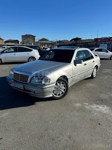 Mercedes C 240-4