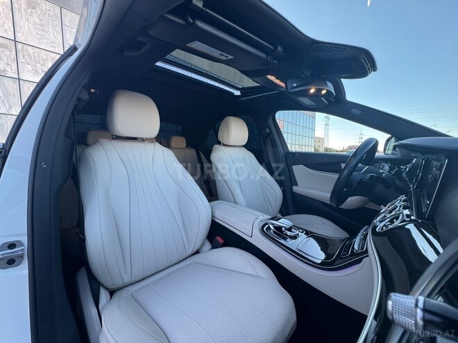 Mercedes E 300-18