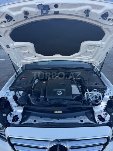 Mercedes E 300-12